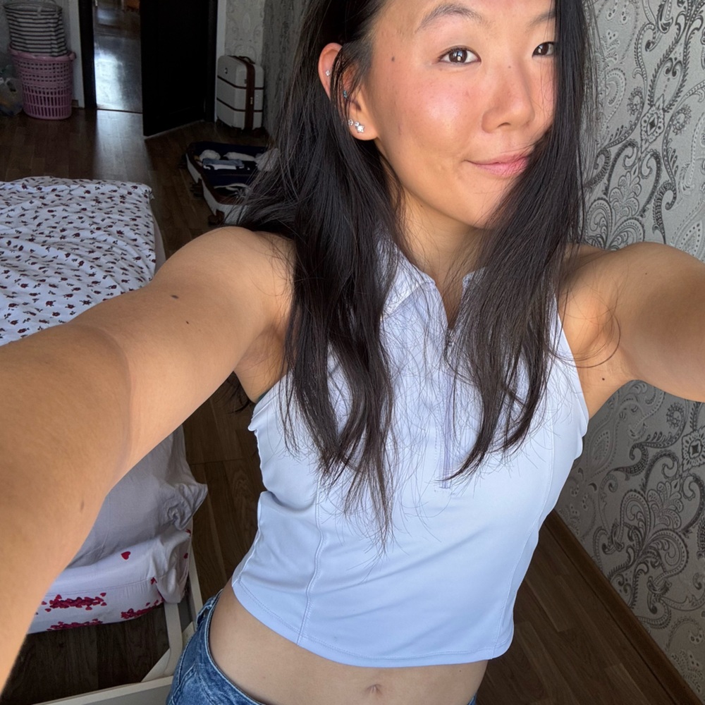 Meet your Posher, Alisa